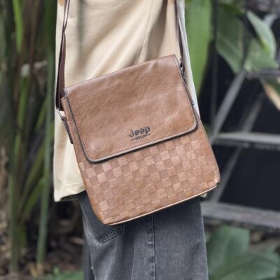 Jeep Ultra Sporty Messenger Sling Bag